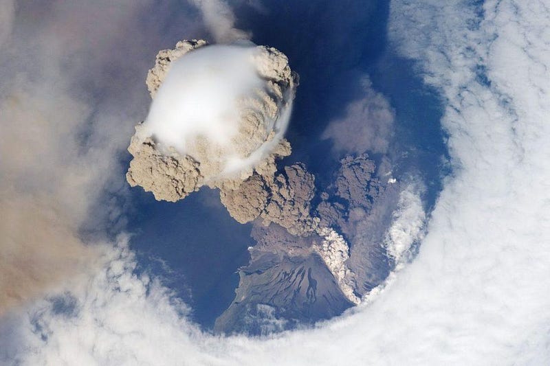 Astronaut photograph of Sarychev volcano eruption in 2009